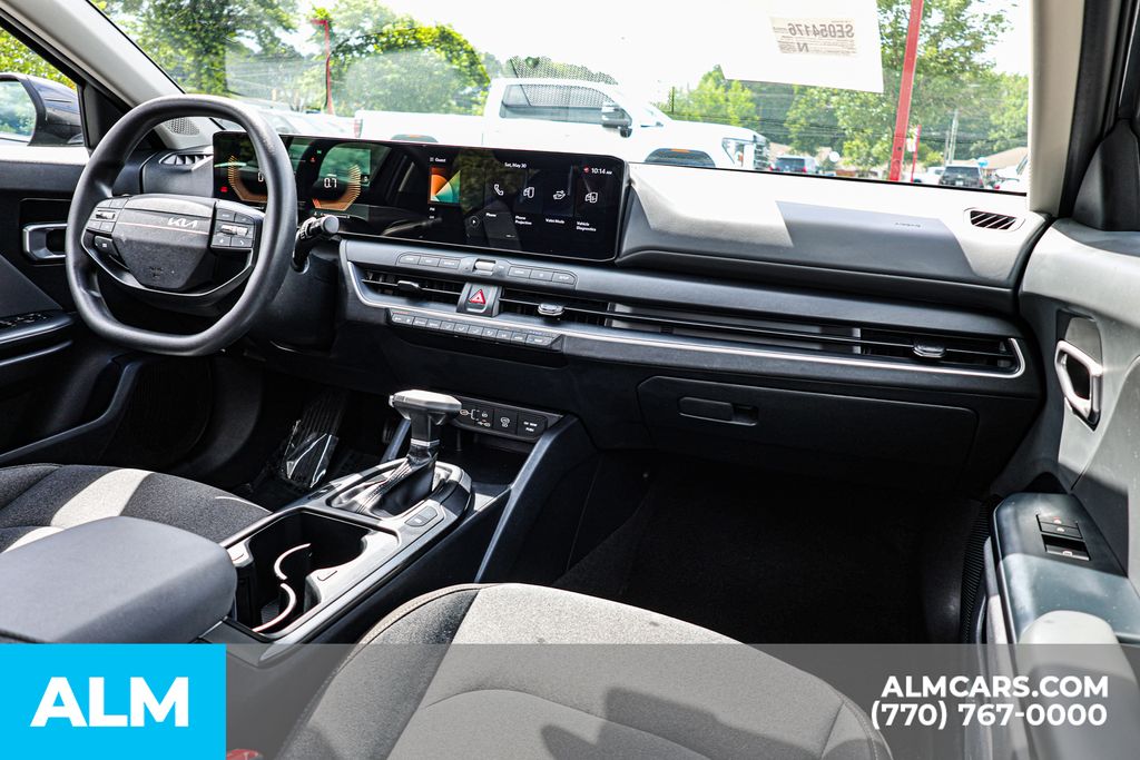 Used 2025 Gray Kia LXS image 29