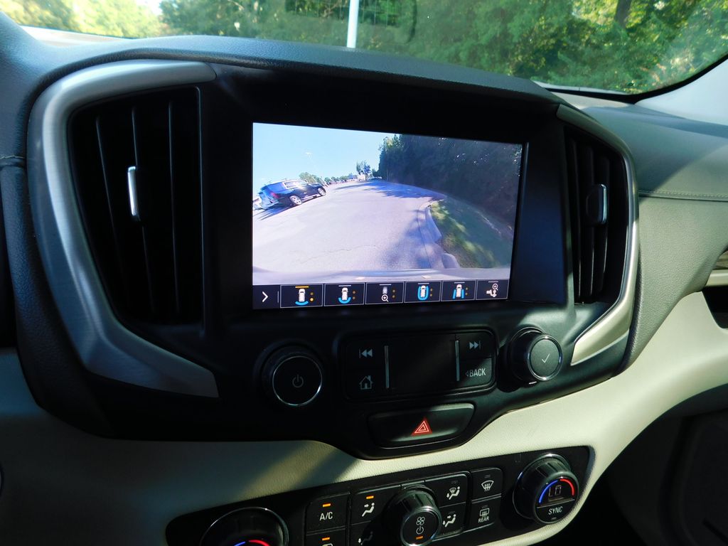 Thumbnail: 2020 GMC Terrain - 12