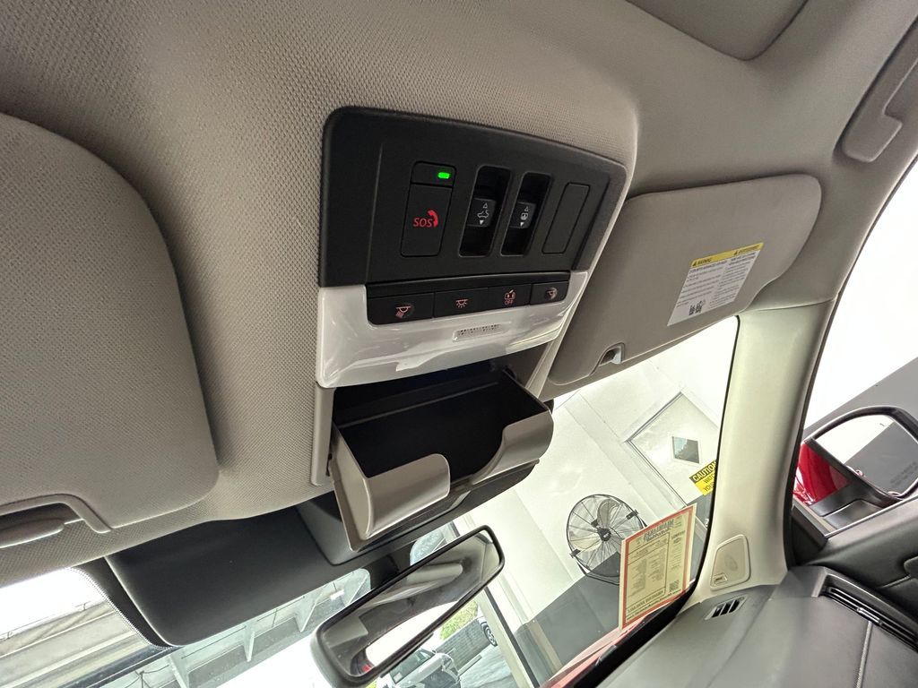 Used 2024 Scarlet Ember Nissan SL image 39