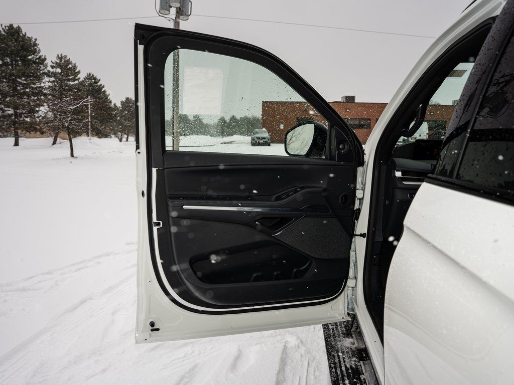 New 2026 White Lincoln Reserve image 27