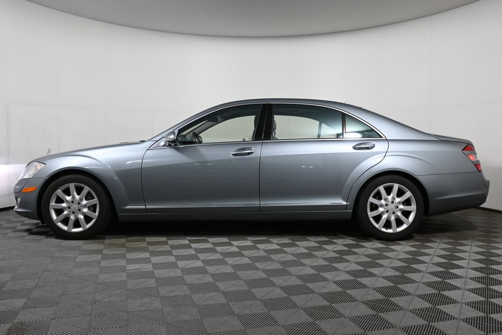 Thumbnail: 2008 Mercedes-Benz S-Class - 2