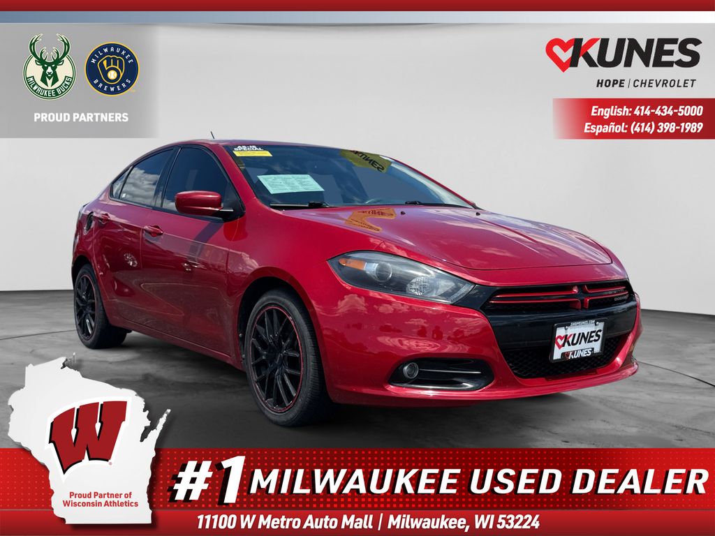 Redline 2 Coat Pearl 2013 Dodge Dart Sedan Front-Wheel Drive 6-Speed Manual