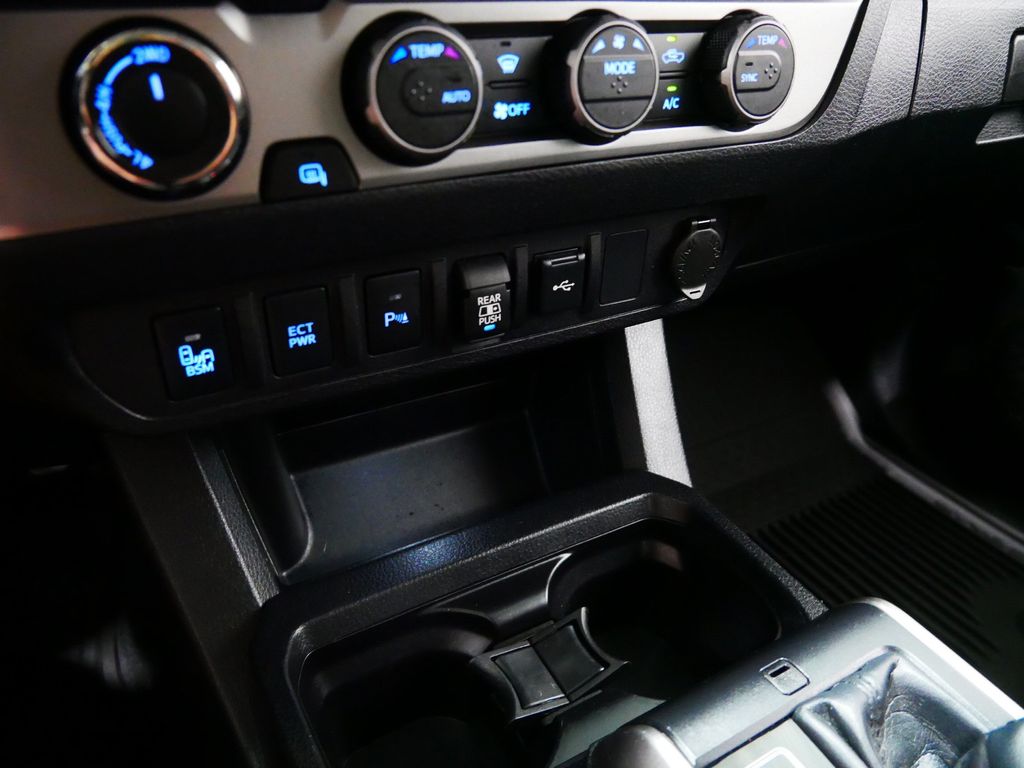 Used 2022 Toyota Tacoma Truck