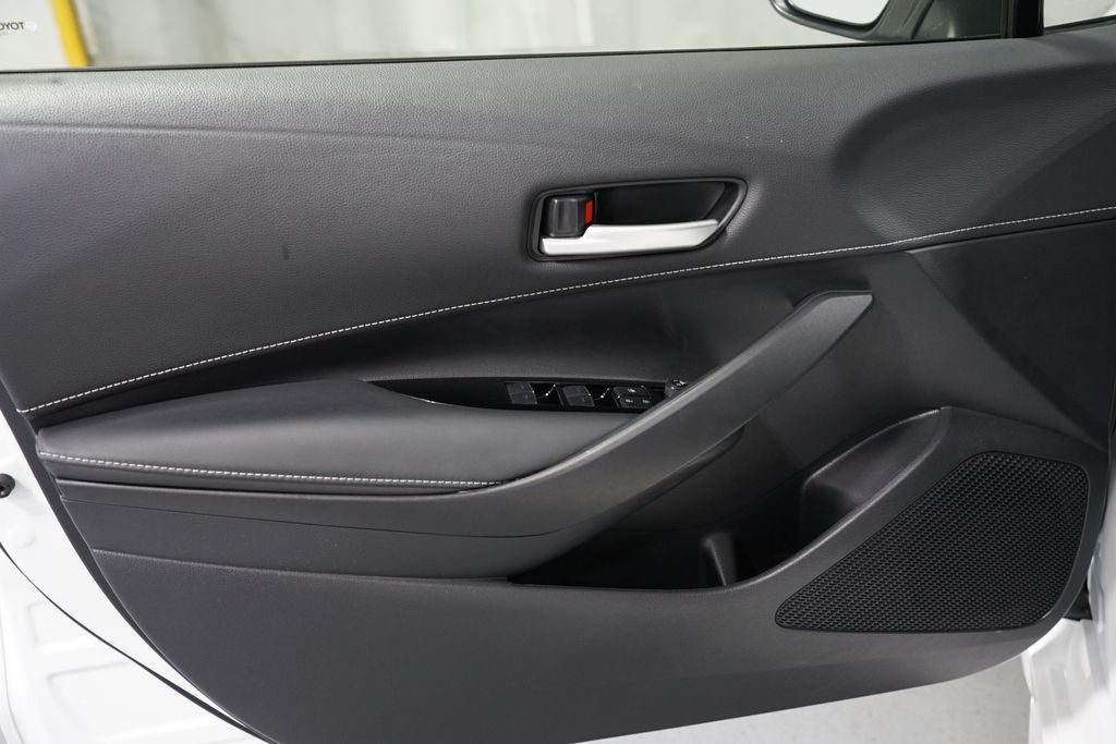 Thumbnail: 2023 Toyota Corolla - 30