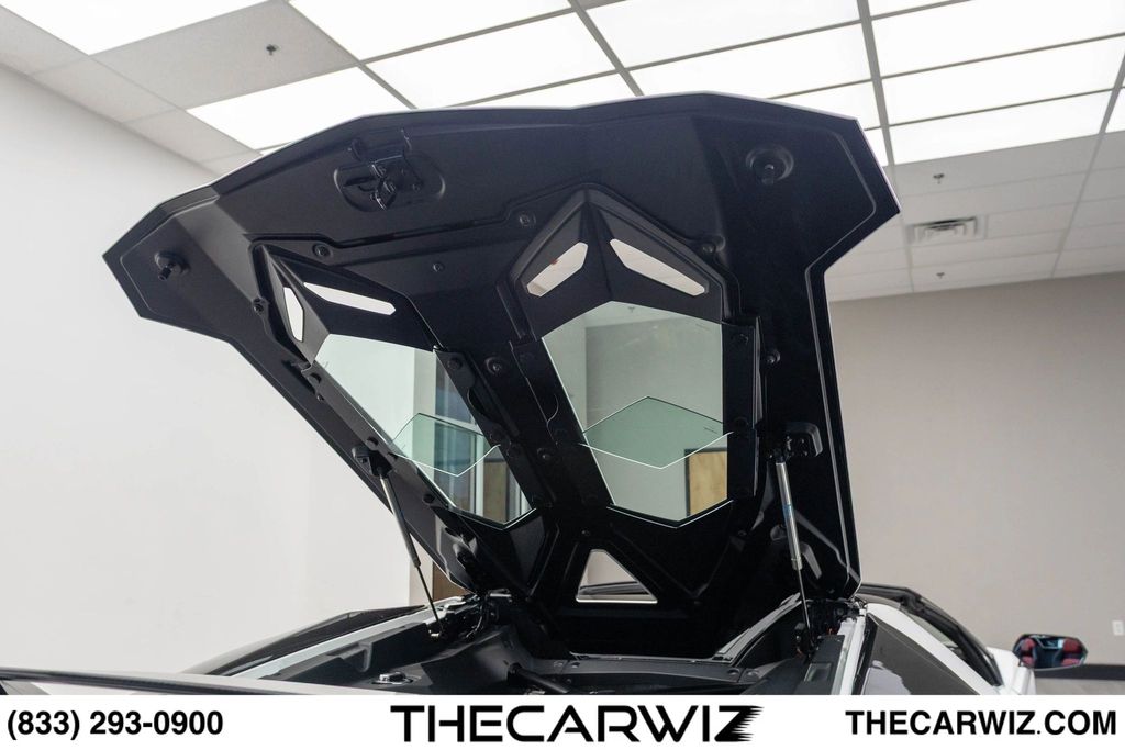 2017 Lamborghini Aventador Base - Photo 97