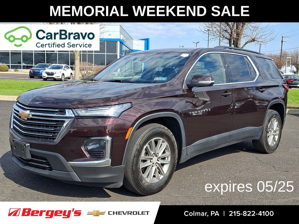 2023 Chevrolet Traverse LT Cloth AWD