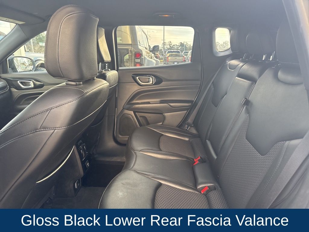 2022 Jeep Compass Altitude FWD