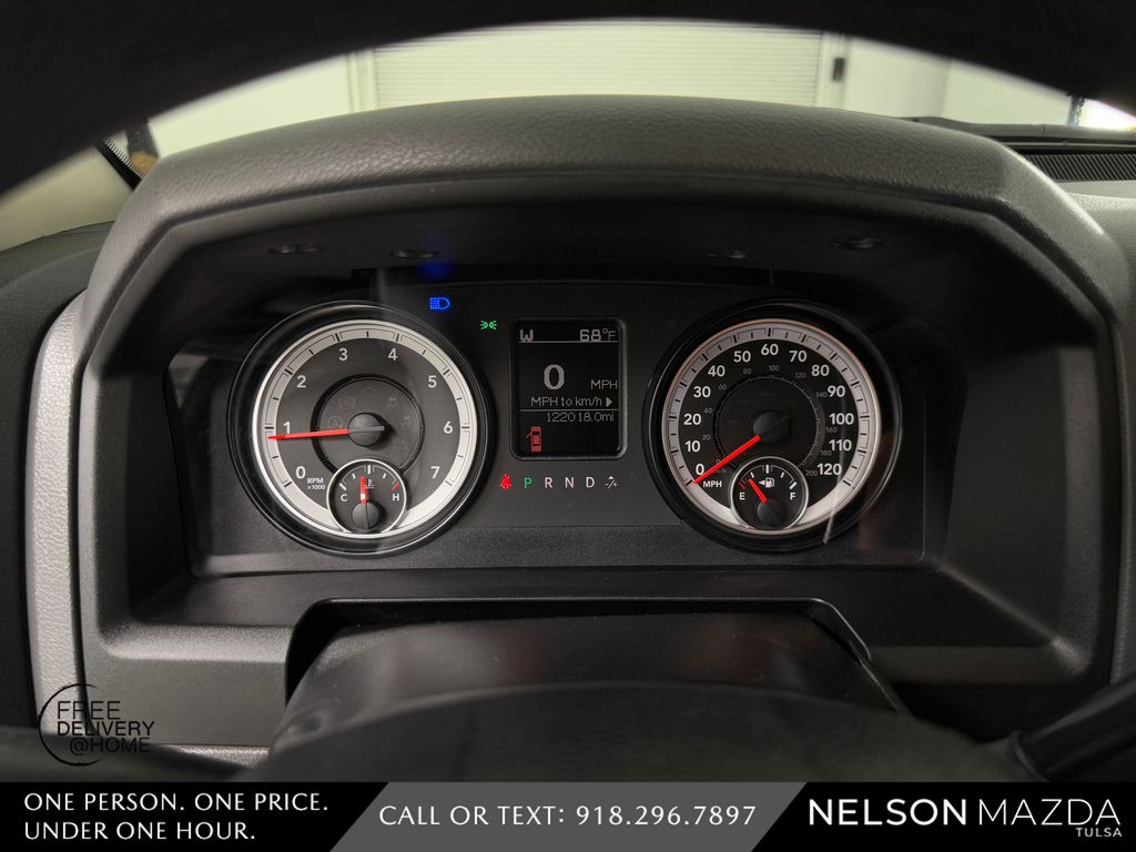 Used 2015 White Ram Tradesman image 25