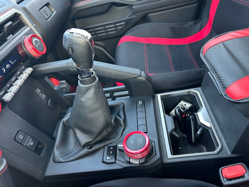2024 Toyota Tacoma SR 25