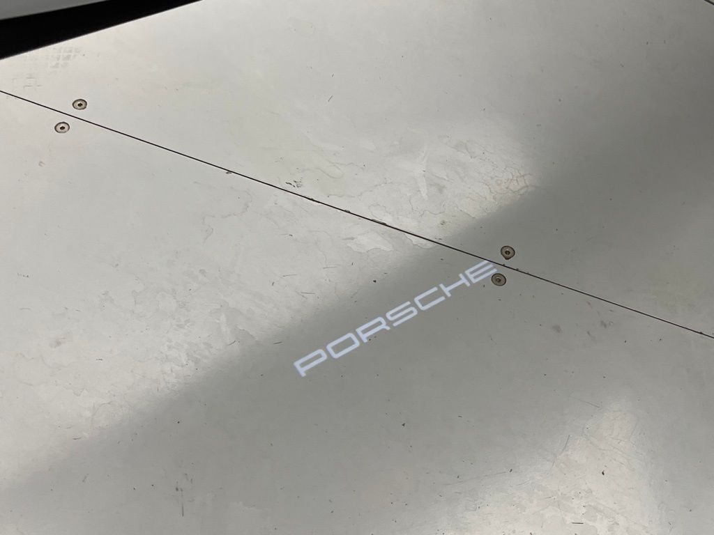 Thumbnail: 2022 Porsche Taycan - 16