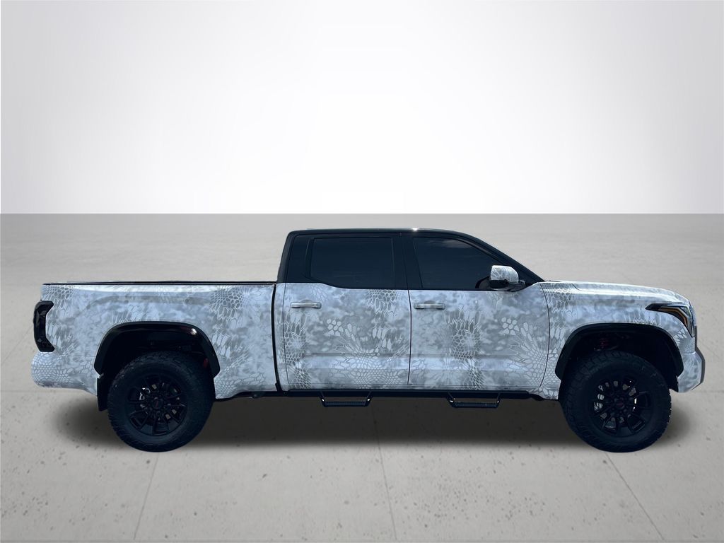 2025 Toyota Tundra Hybrid Platinum