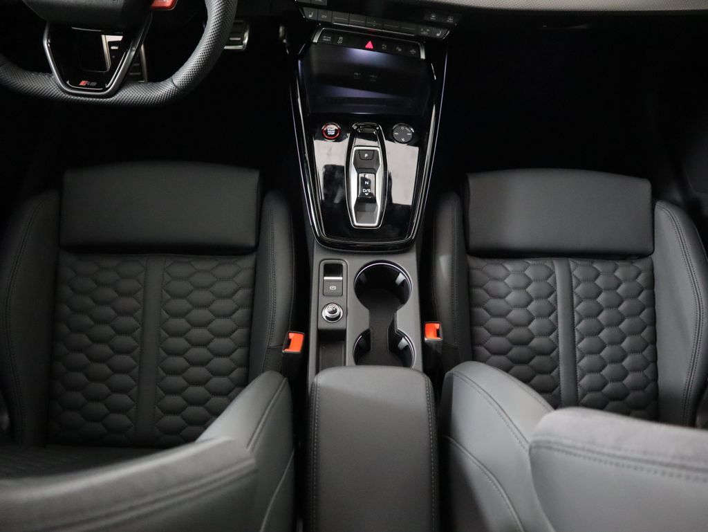 Thumbnail: 2026 Audi RS 3 - 18