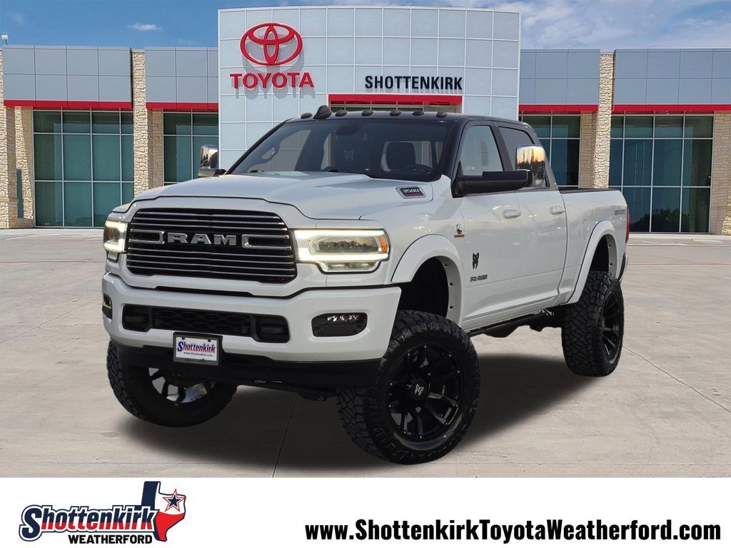 2022 RAM 3500 Laramie 4X4 Crew Cab SWB's photo