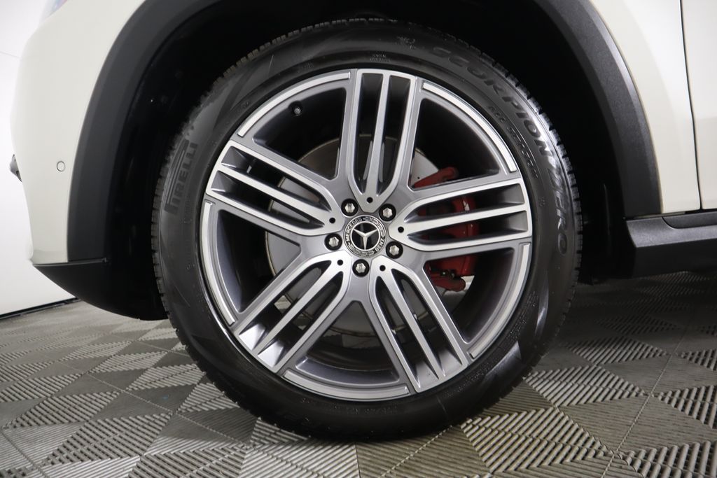 2021 Mercedes-Benz GLS 450 4MATIC 31