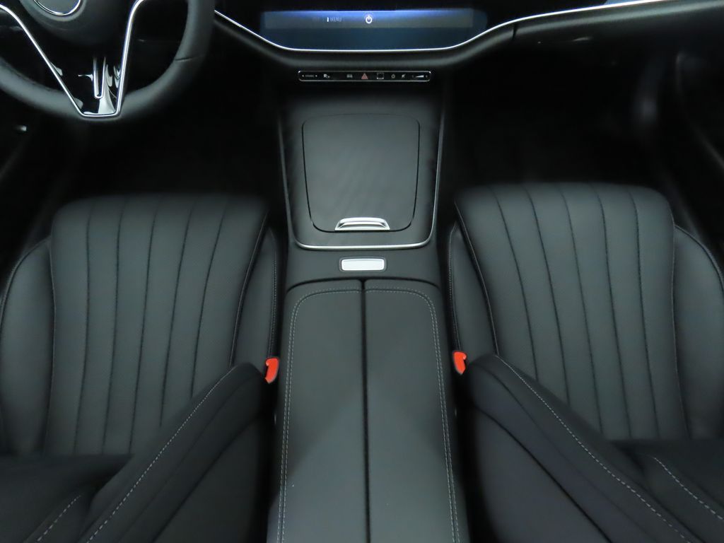 Thumbnail: 2026 Mercedes-Benz E-Class - 18