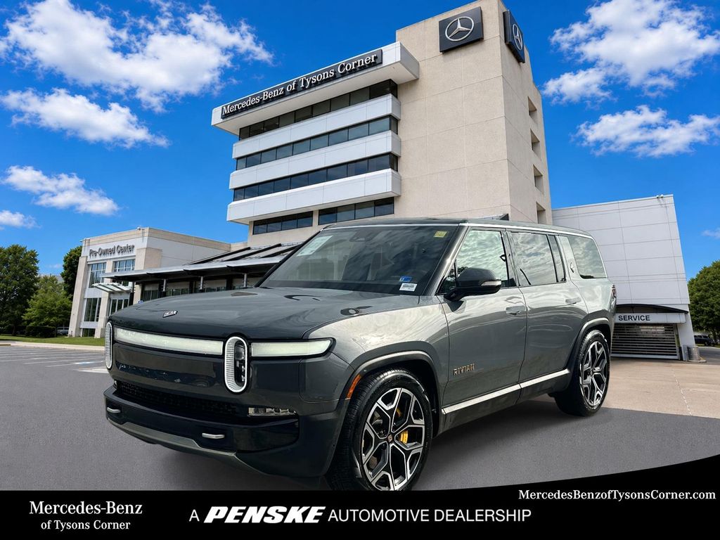Thumbnail: 2022 Rivian R1S - 1