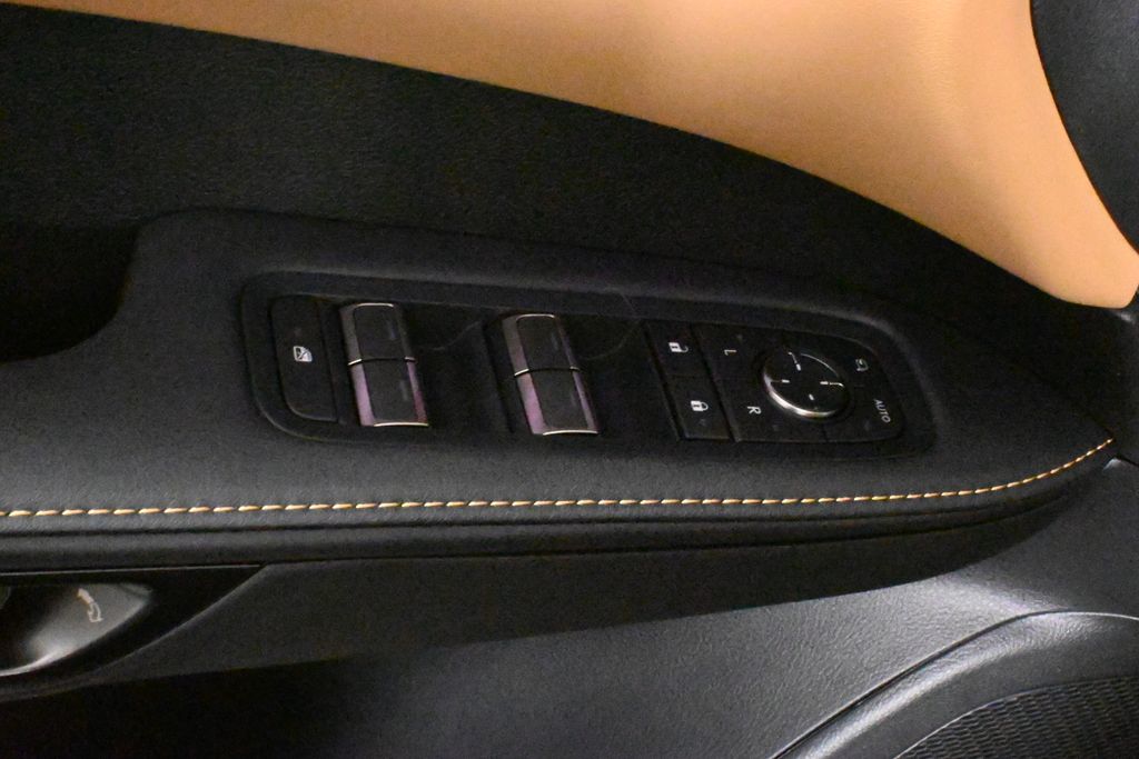 Thumbnail: 2025 Lexus RX - 30