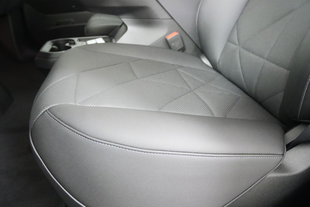 Thumbnail: 2026 BMW iX - 10