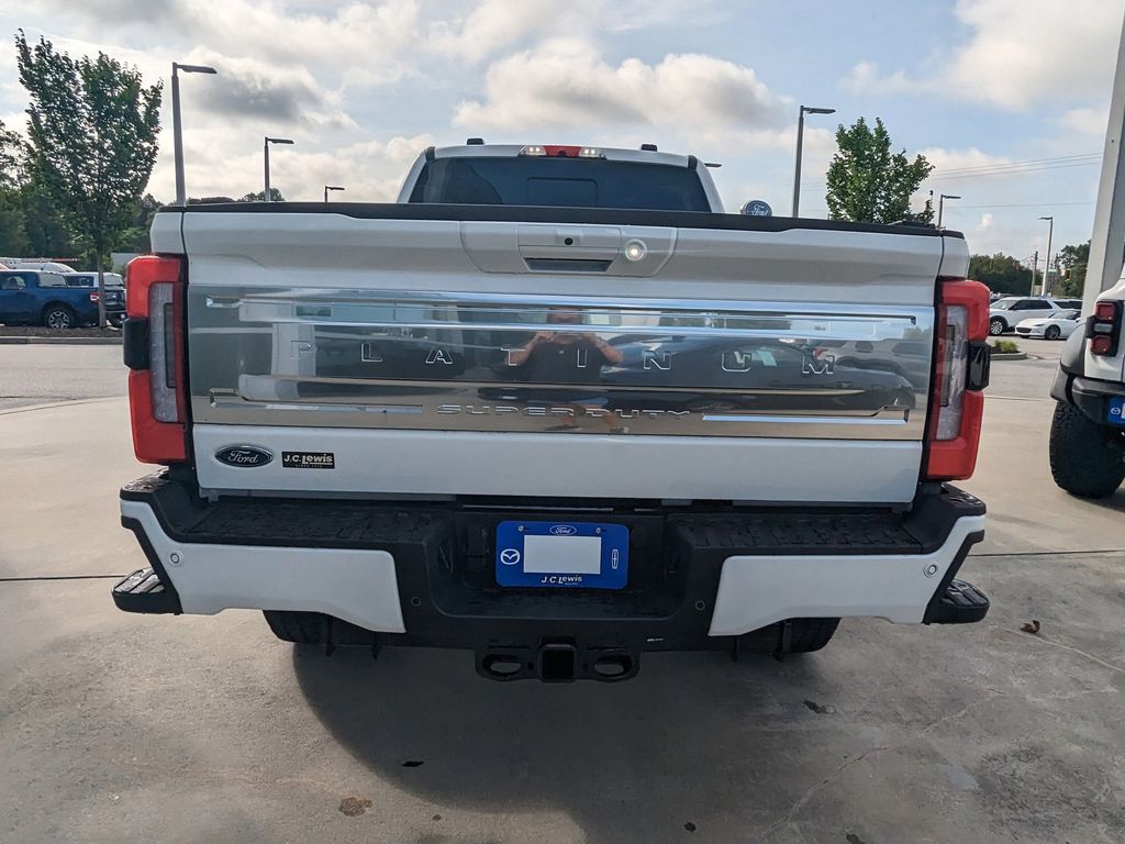 2025 Ford F-250 Super Duty Platinum