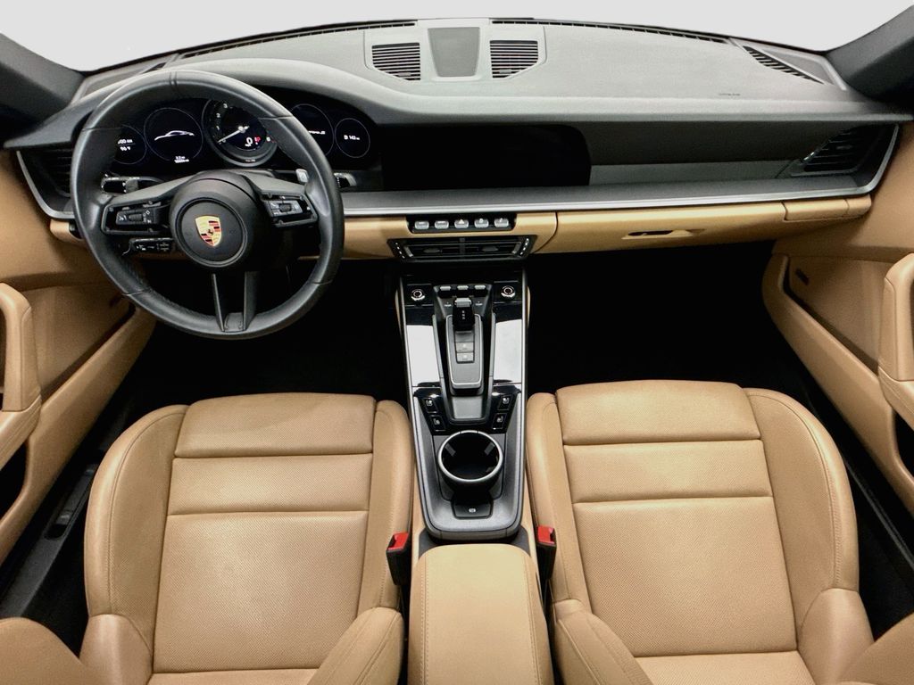 Thumbnail: 2020 Porsche 911 - 13