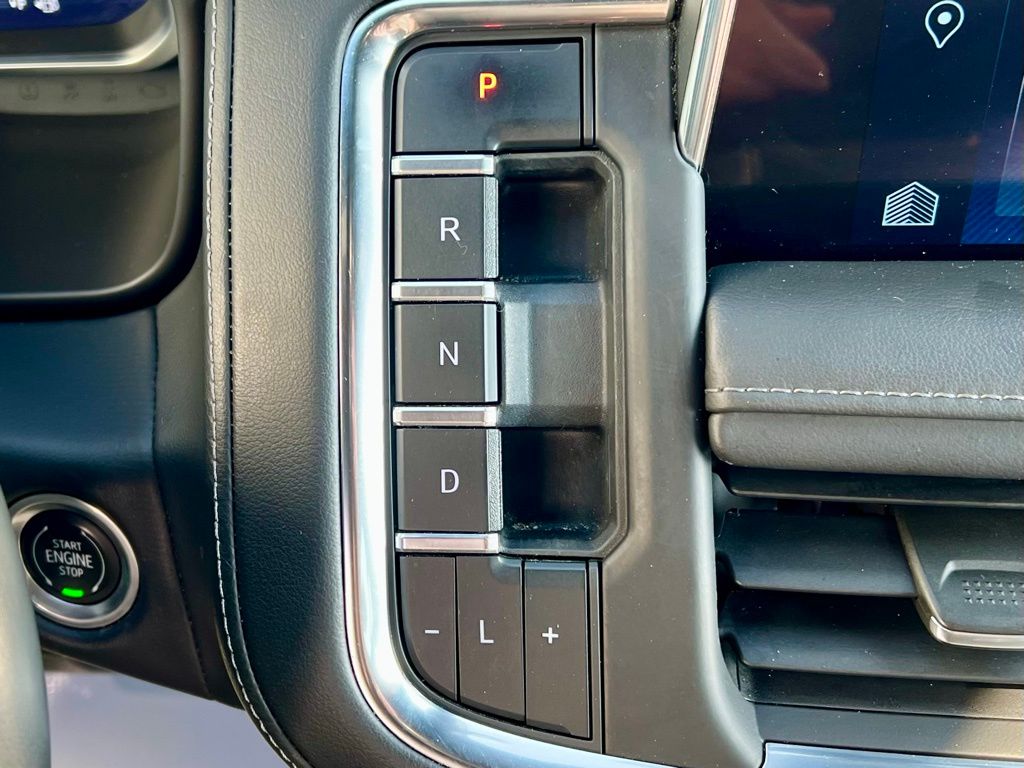 2023 Chevrolet Tahoe LT photo