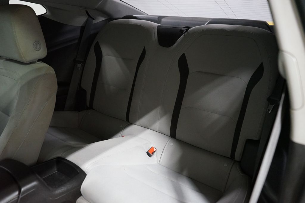 Thumbnail: 2018 Chevrolet Camaro - 24