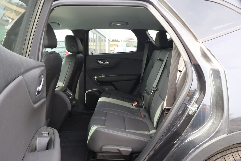 Thumbnail: 2022 Chevrolet Blazer - 32