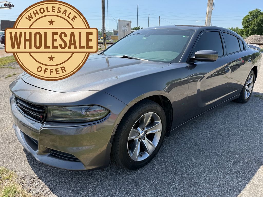 Gray (Granite Crystal Metallic Clearcoat) 2016 Dodge Charger SXT RWD Sedan Rear-Wheel Drive 8-Speed Automatic