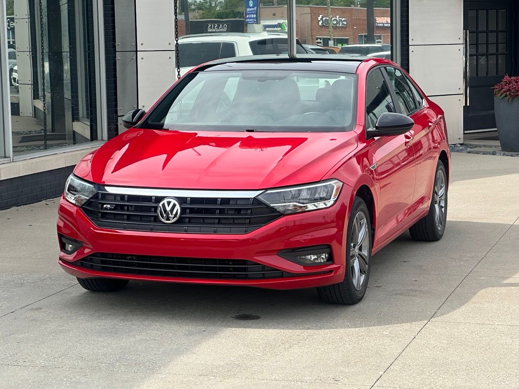 Tornado Red 2019 Volkswagen Jetta Sedan Front-Wheel Drive 8-Speed Automatic