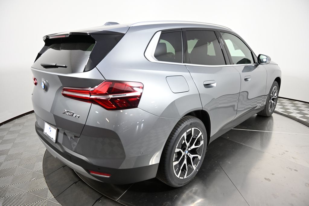 Thumbnail: 2026 BMW X3 - 5
