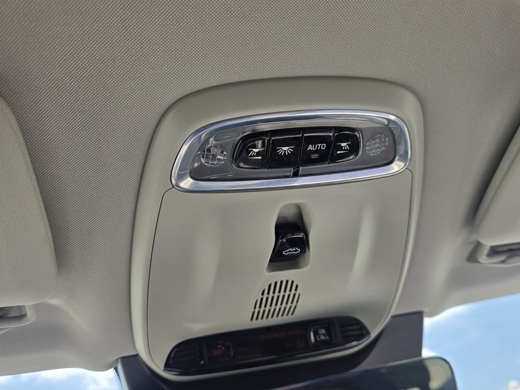 2020 Volvo XC90 - $20,859