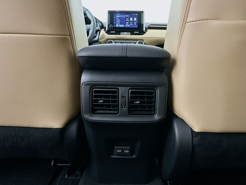 Thumbnail: 2023 Toyota RAV4 - 25