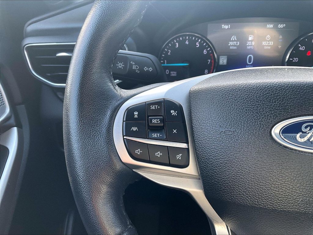 2023 Ford Explorer — photo 23