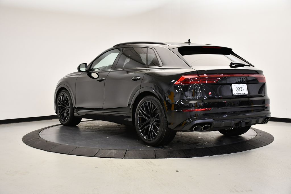 Thumbnail: 2026 Audi SQ8 - 3