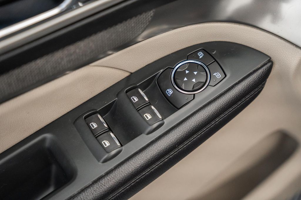 FordExplorer36
