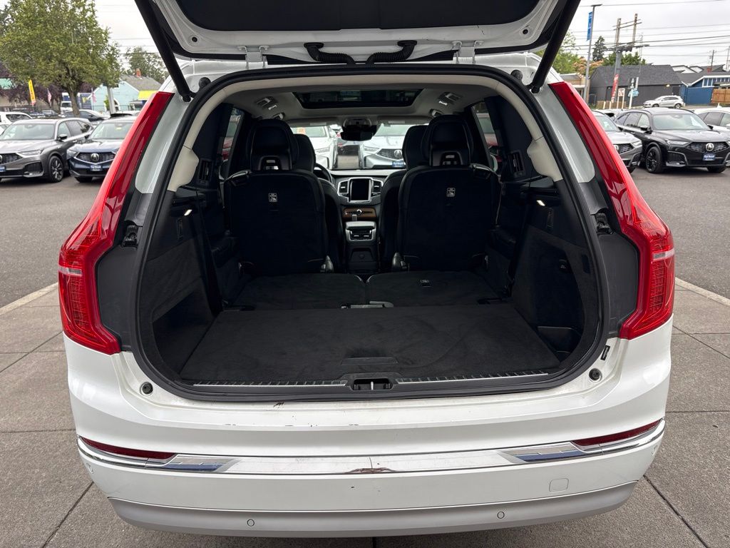 2022 Volvo XC90 Recharge Plug-In Hybrid T8 Inscription Expression Extended Range 6P