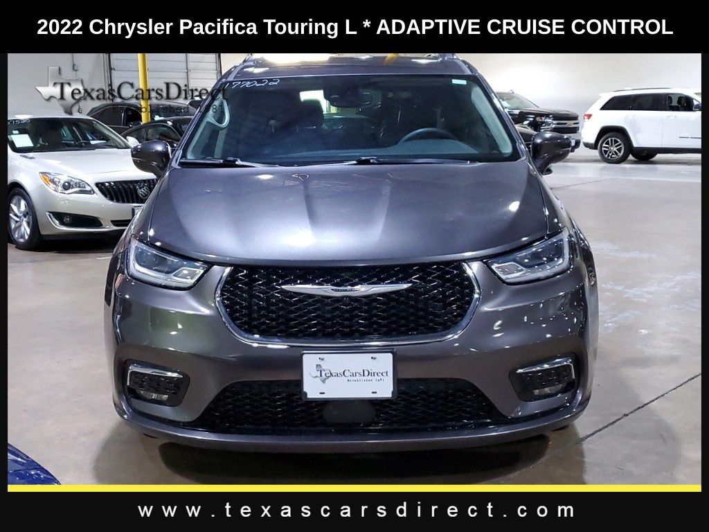 2022 Chrysler Pacifica Touring L 2