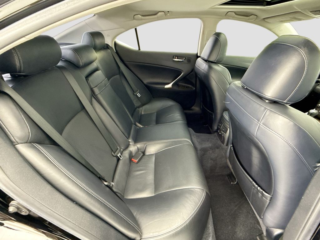 Thumbnail: 2012 Lexus IS - 19