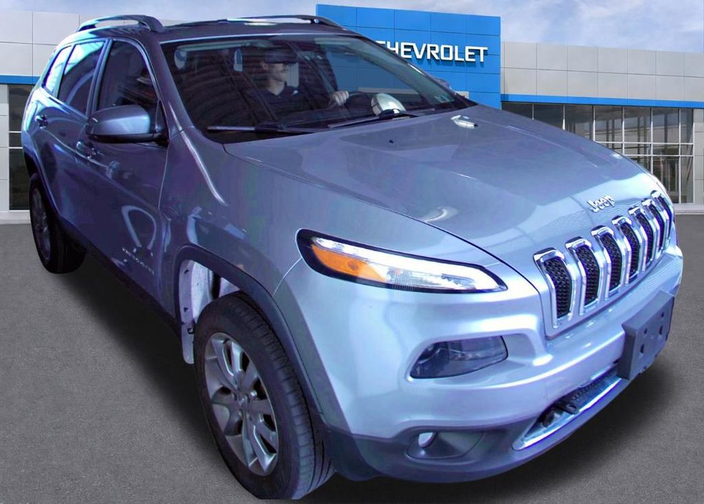 2018 Jeep Cherokee Limited Silver at John Sisson Motors