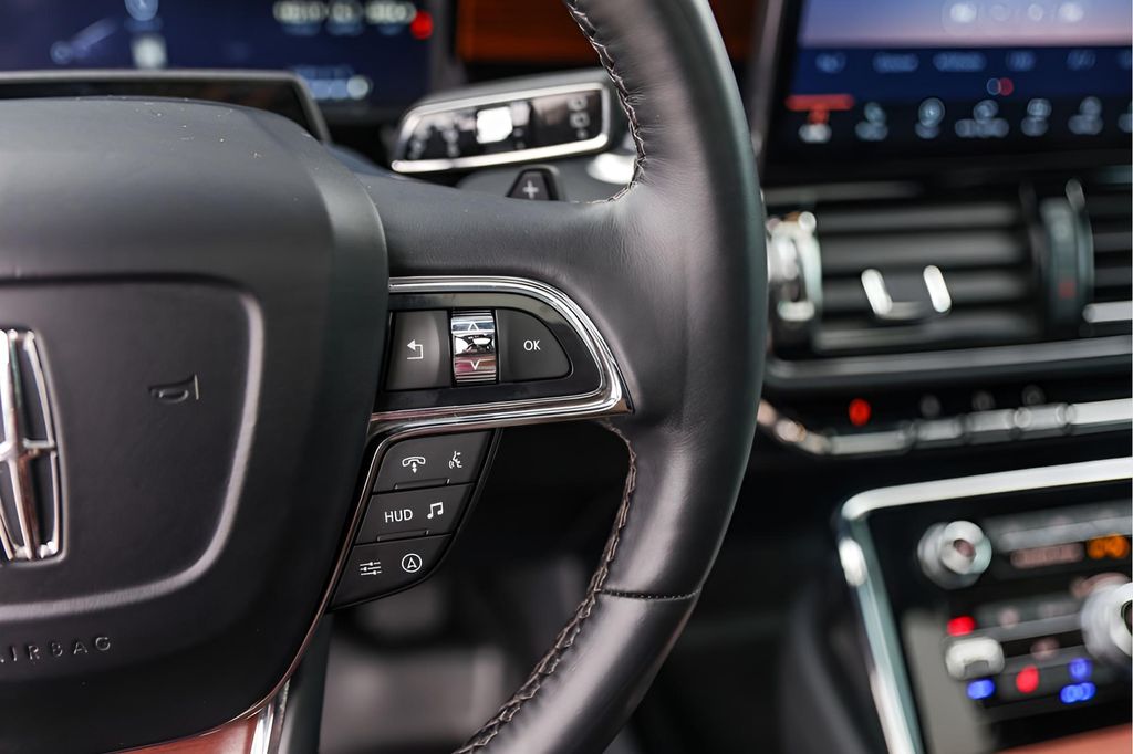 Used Car 2024 Lincoln Navigator L  L Reserve For Sale Under $70,000 In Austin, Texas