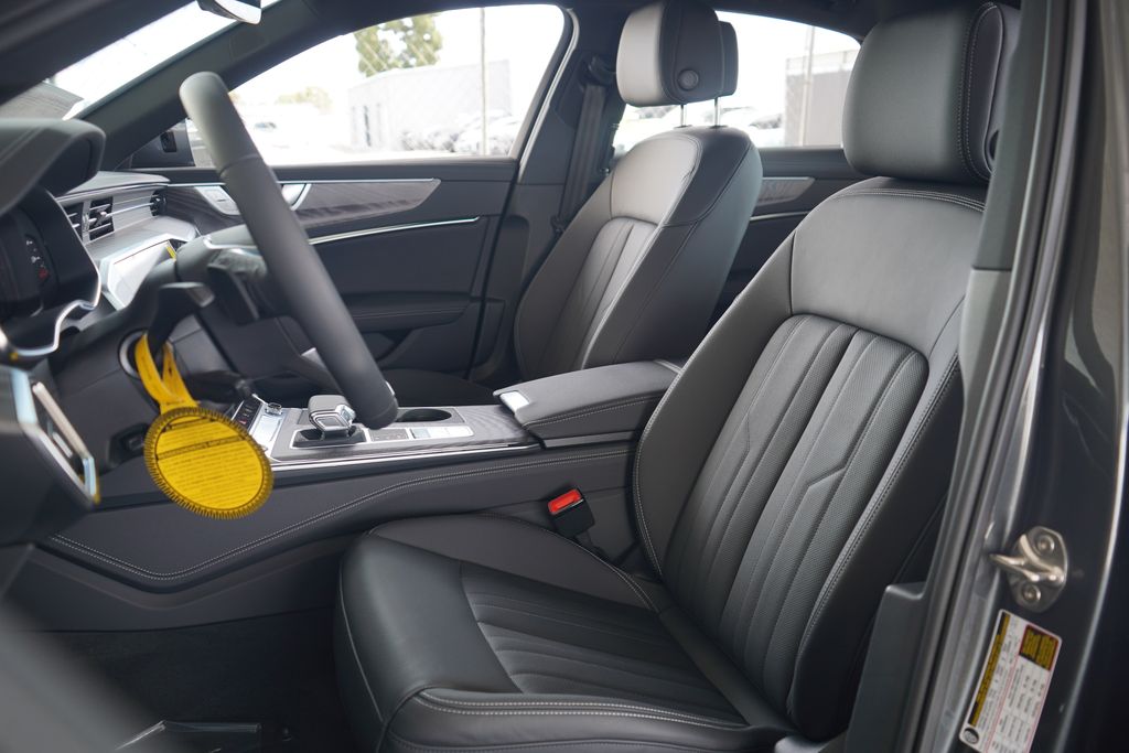 2025 Audi A6  6