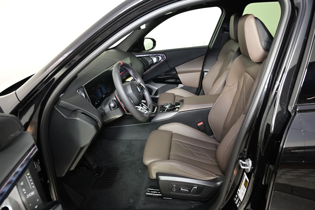 Thumbnail: 2026 BMW X3 - 15