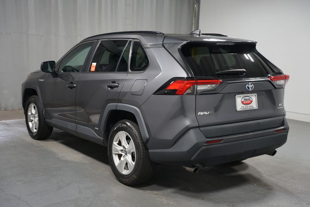 2021 Toyota RAV4 LE 6