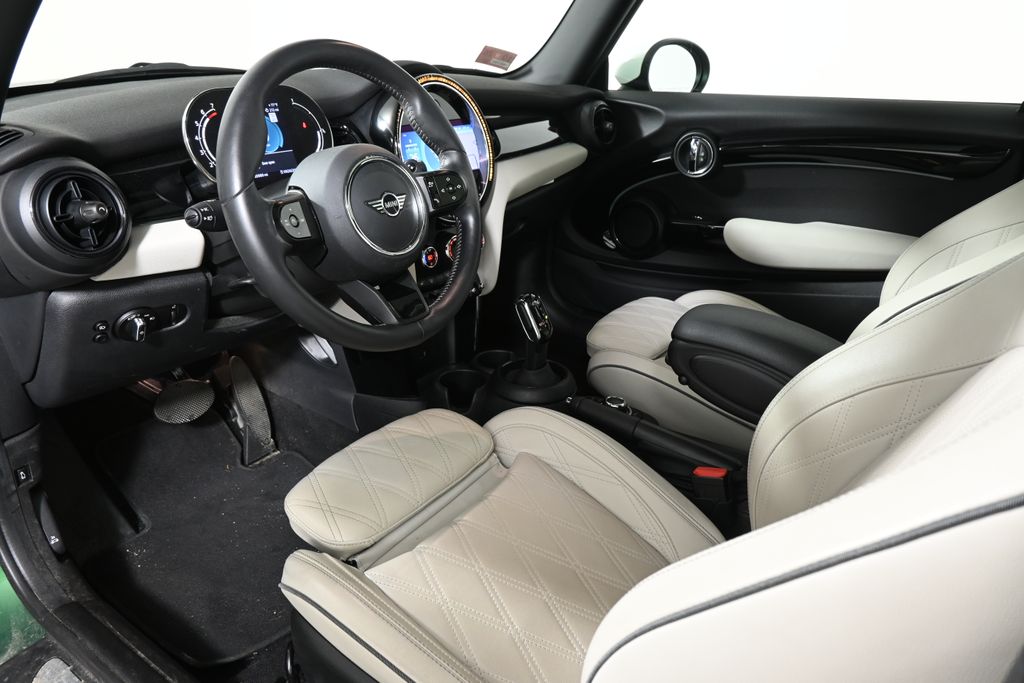 Thumbnail: 2023 MINI Cooper - 4