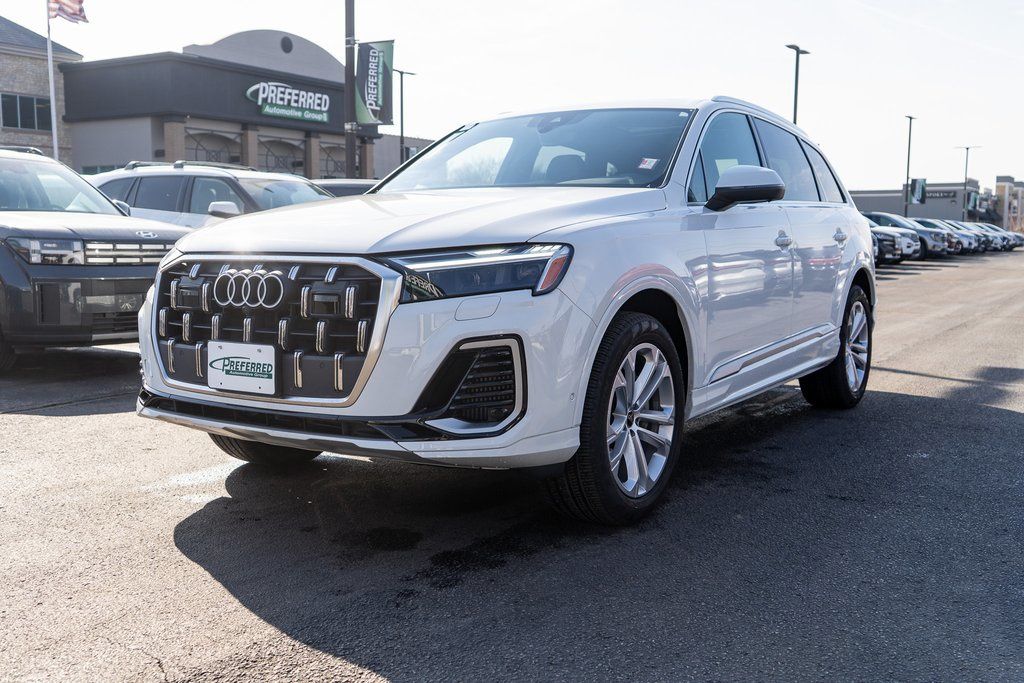 Glacier White Metallic 2025 Audi Q7 SUV / Crossover All-Wheel Drive 8-Speed Automatic