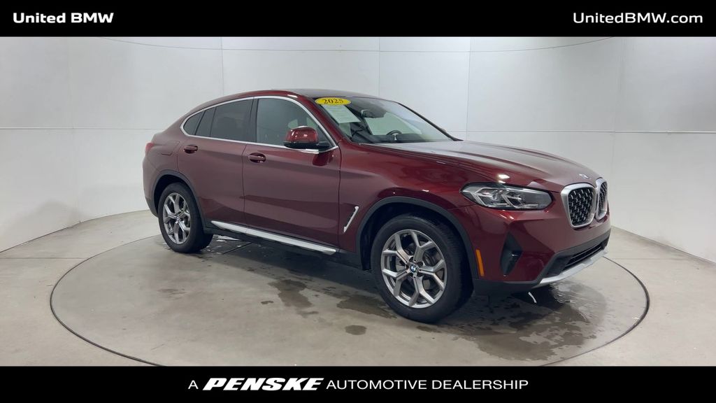 Thumbnail: 2025 BMW X4 - 2