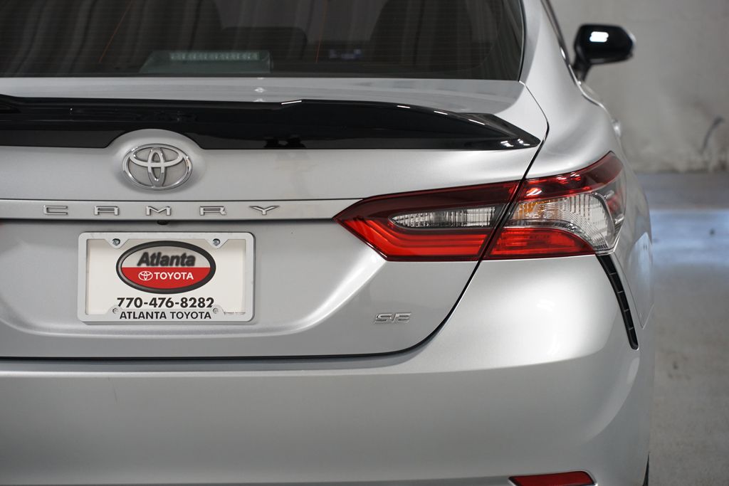 Thumbnail: 2023 Toyota Camry - 10