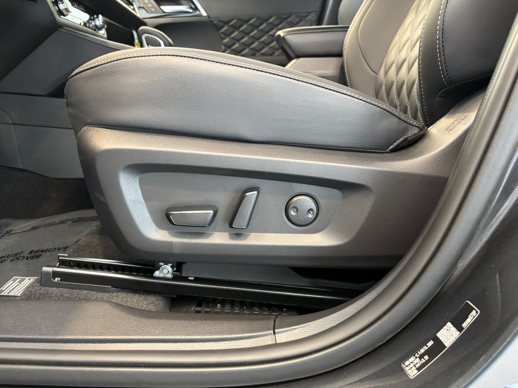 2026 Nissan Rogue Plug-In Hybrid Platinum