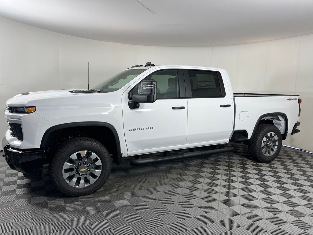 Thumbnail: 2026 Chevrolet Silverado 2500 - 2