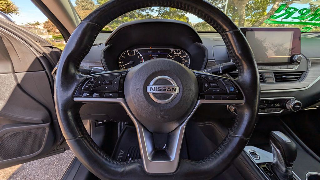 Used 2019 Nissan Altima 2.5 SL 4D Sedan